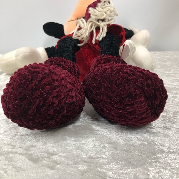 Walt Disney Store Mickey Mouse Christmas Velvet Cape Plush Stuffed Animal 1999 - Picture 3 of 13